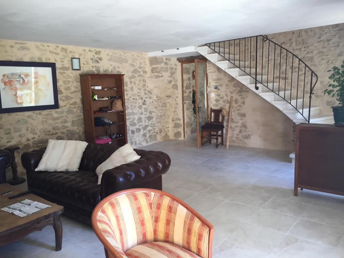 La Maison Ocre Saint-Julien-de-Briola 外观 照片